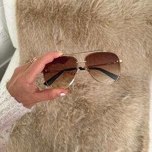 Vici sunglasses nwot